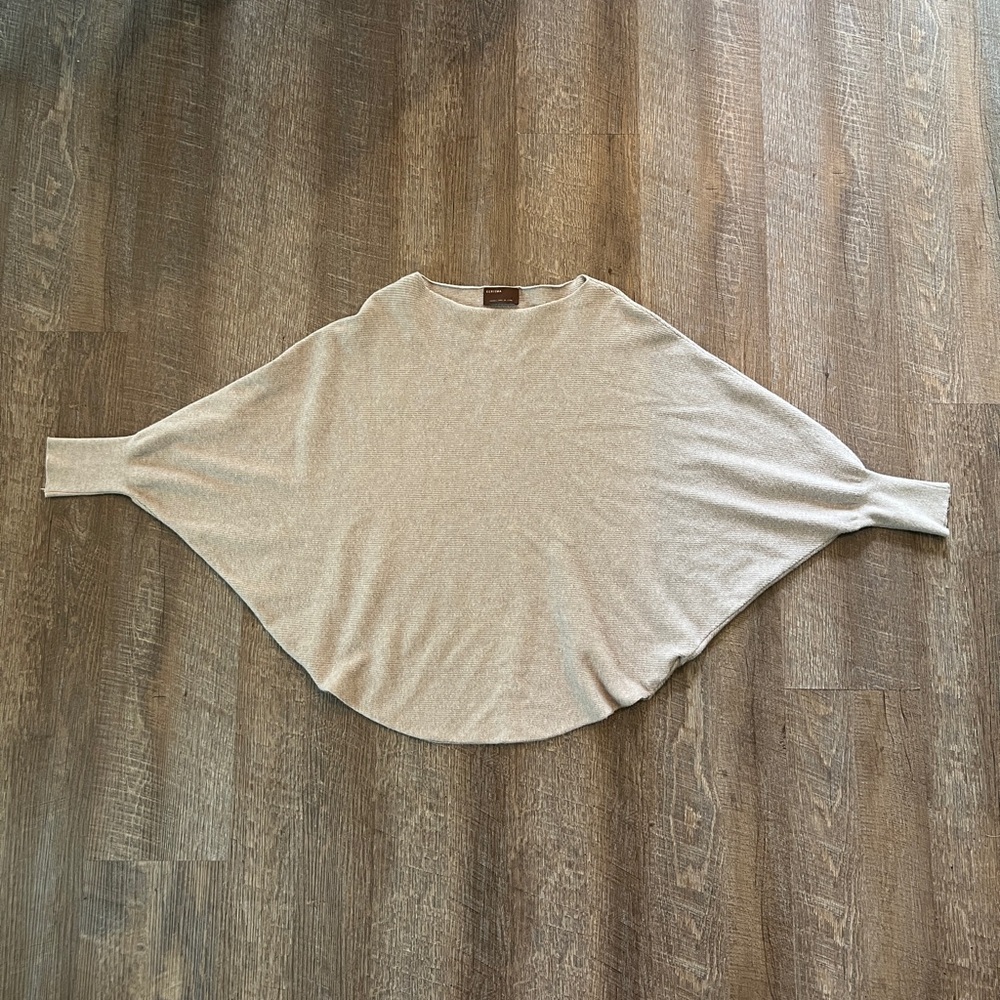 Kerisma Batwing Tunic Top